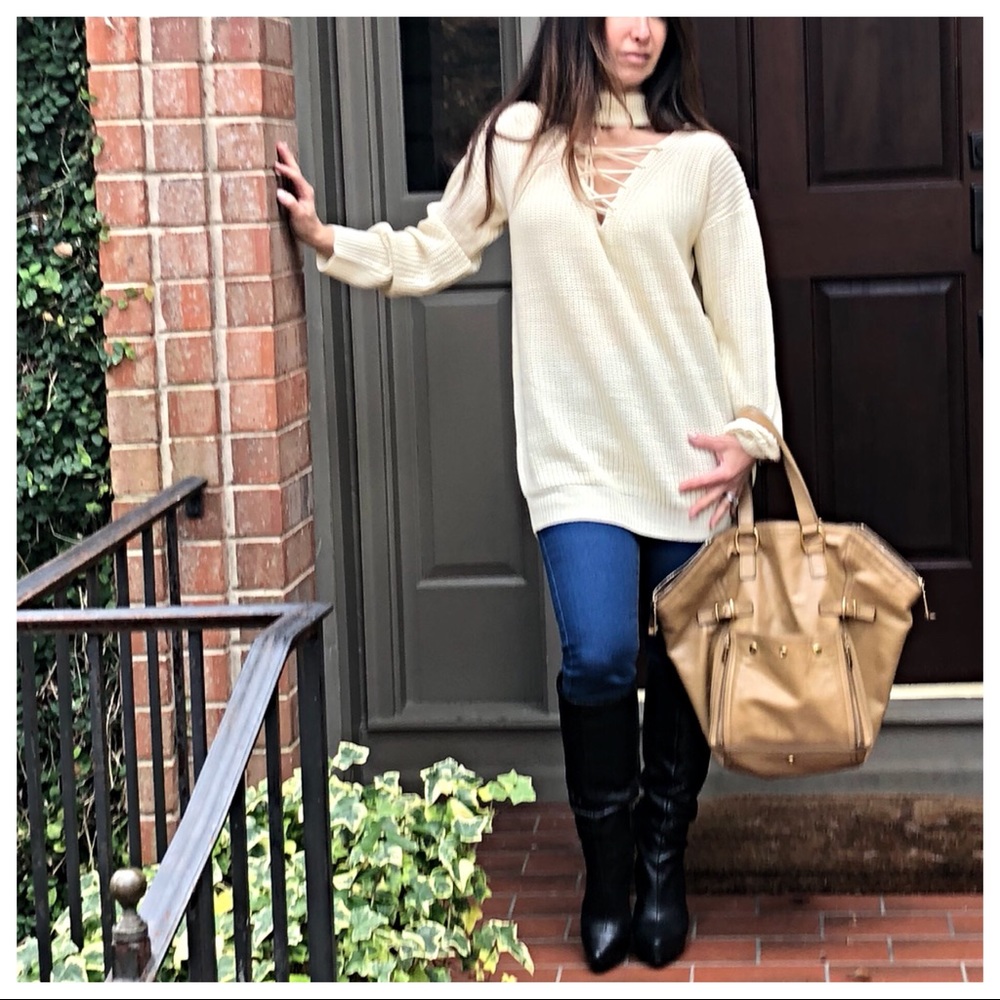 ✨LAST ONE ✨Beige tie up chocker neck sweater - Picture 5 of 7